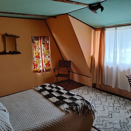 Hosteria Huemules 푸에르토과달 외부 사진