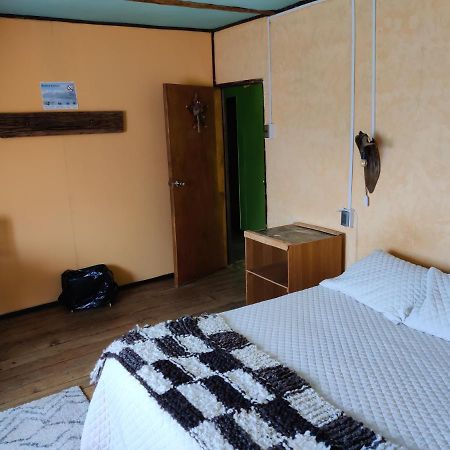 Hosteria Huemules 푸에르토과달 외부 사진