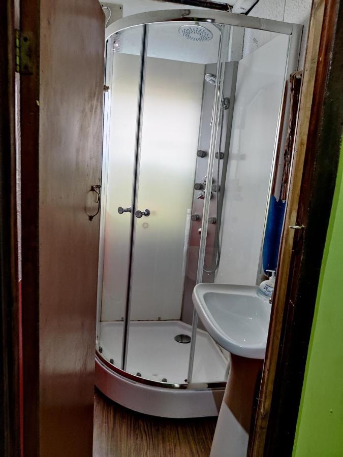 Hosteria Huemules 푸에르토과달 외부 사진