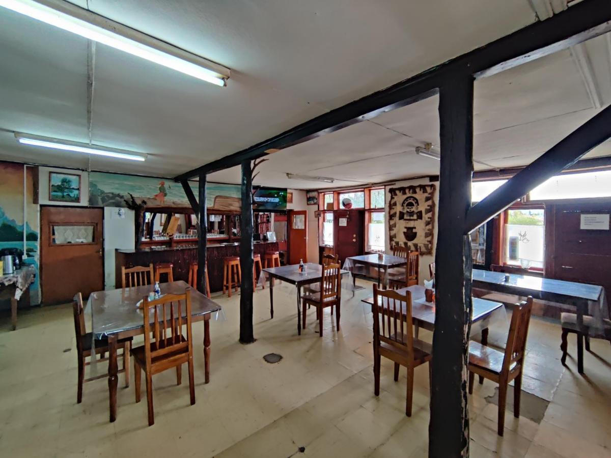 Hosteria Huemules 푸에르토과달 외부 사진