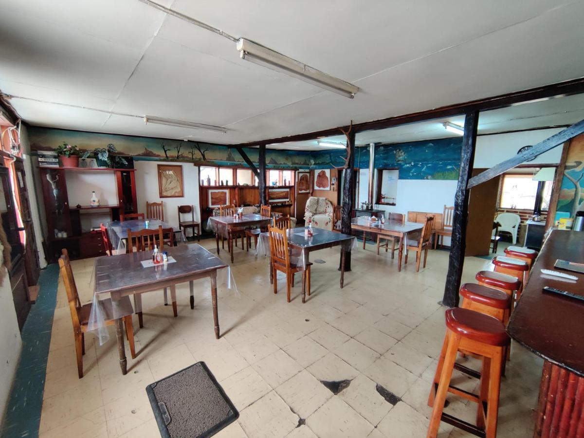 Hosteria Huemules 푸에르토과달 외부 사진